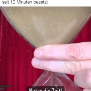 Immer wieder schön mit viel zu vielen Menschen in ner Mini Gipsküche 🫡 (Bonusslide: Lässt du die MHH hängen oder lässt die MHH dich hängen?) #zahnis #dentalstudent #humani #medizin #medschool #medis #medimemes #meme #memezin #funny #lol #praxis #uni #studium #zahnimemes #staatsexamen #phantomkurs #assistenzzahnarzt #zahnmedizinstudium #medizinstudium #zahntechnik #zahntechniker #candmeddent #studmeddent