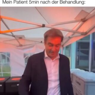 „Ich lass mir doch meine deutsche Bratwurstkultur nicht von irgendwelchen Studenten verbieten!!1!11!🤬“ (Bonusslide: Lecker, lecker Duraphat Bratwurst) #zahnis #dentalstudent #humani #medizin #medschool #medis #medimemes #meme #memezin #funny #lol #praxis #uni #studium #zahnimemes #staatsexamen #phantomkurs #assistenzzahnarzt #zahnmedizinstudium #medizinstudium #zahntechnik #zahntechniker #candmeddent #studmeddent