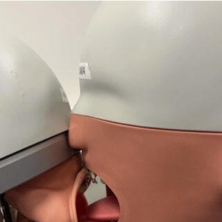 Löscht Tinder, studiert Zahnmedizin !
#zahnis #dentalstudent #humani #medizin #medschool #medis #medimemes #meme #memezin #funny #lol #praxis #uni #studium #zahnimemes #staatsexamen #phantomkurs #assistenzzahnarzt #zahnmedizinstudium #medizinstudium #zahntechnik #zahntechniker #candmeddent #studmeddent